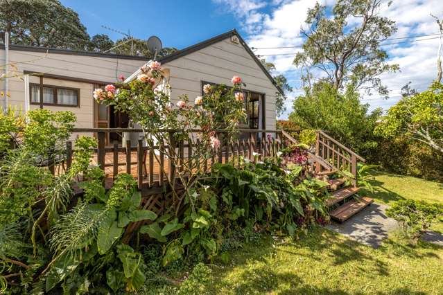 43 Tahatai Road Oneroa_2