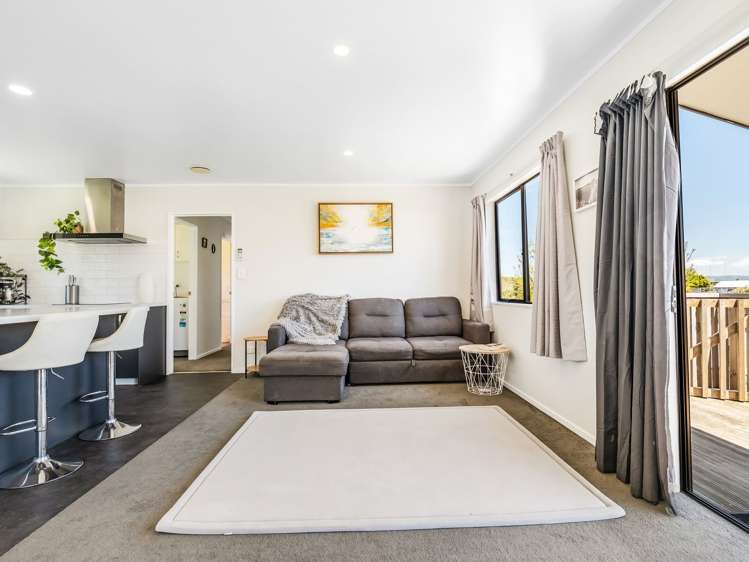 47b Meander Drive Welcome Bay_6
