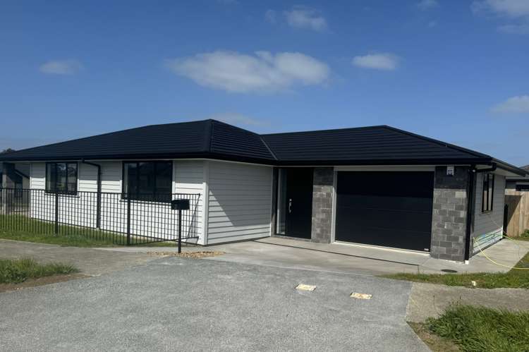 2 Paapaka Way Waiuku_0