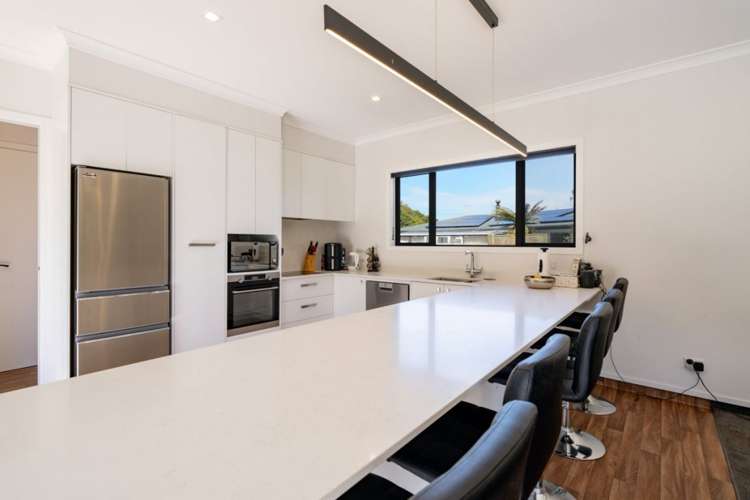 54 Ariki Avenue Otatara_5