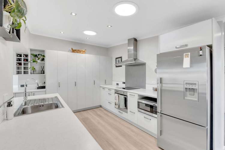 351 Henwood Road Hillsborough_12