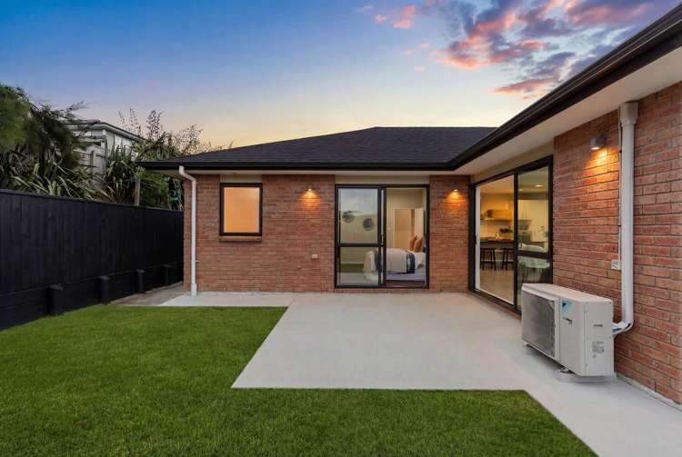 3 Whaley Greens Millwater_24