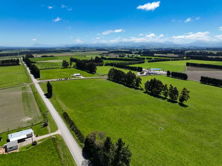 20 Longridge Village Road Winton Surrounds_9