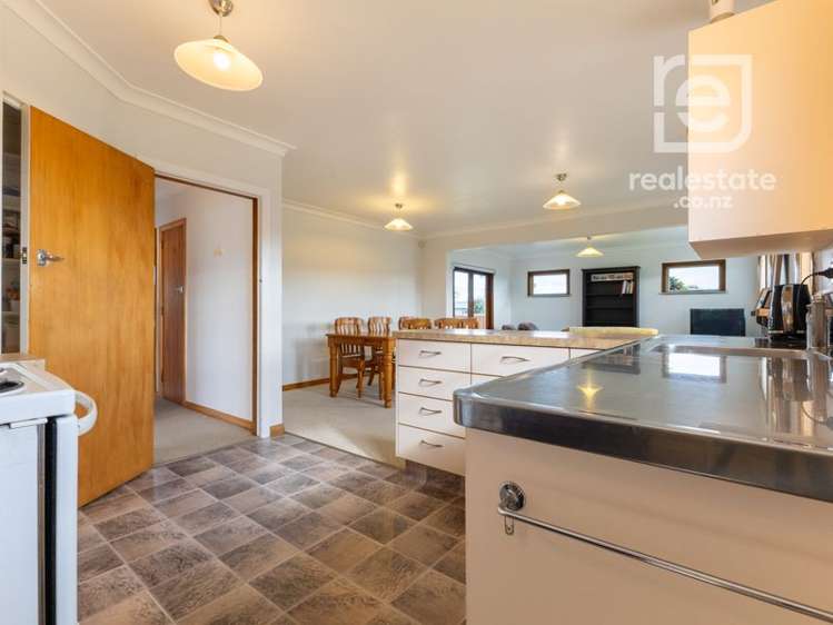 11 Aberdeen Avenue Takaro_1