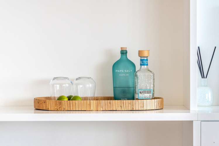 8/141 The Strand Onetangi_12