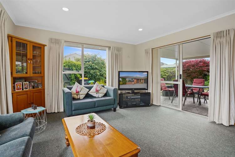 16 Bella Rosa Drive Hei Hei_2