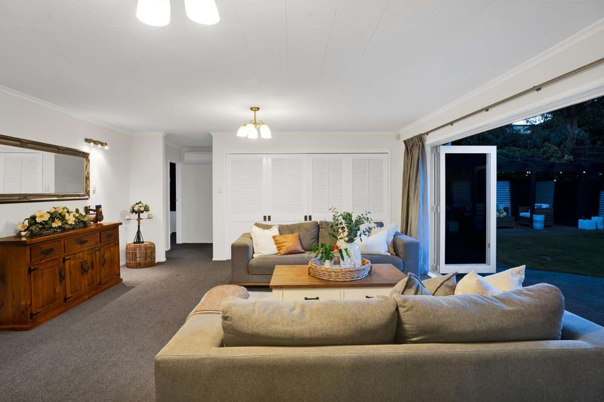 1 Cabot Place_2