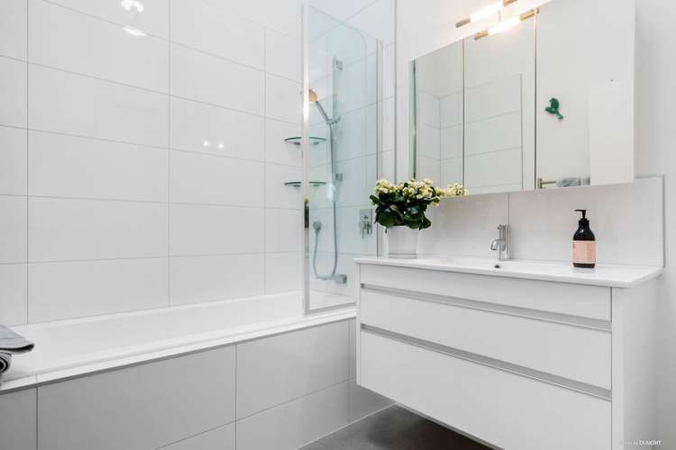 1/96 Saint Johns Road Saint Johns_14