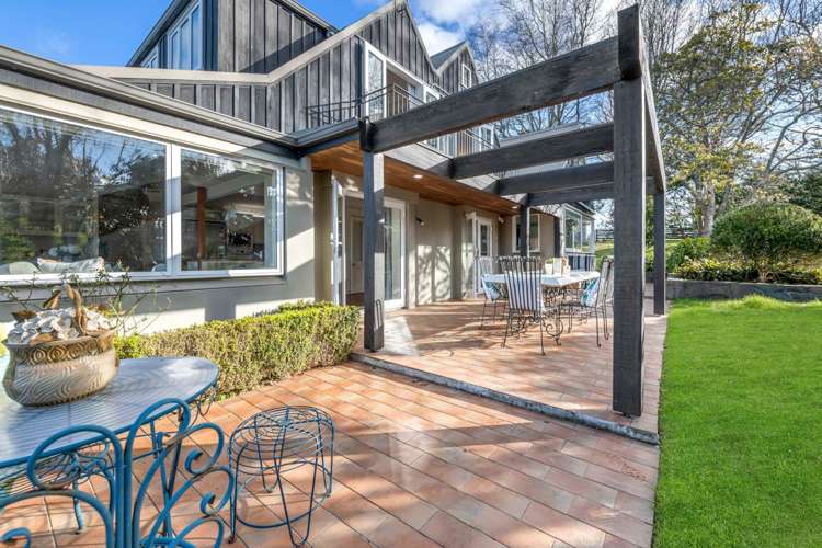 281 Point View Drive Shamrock Park_6