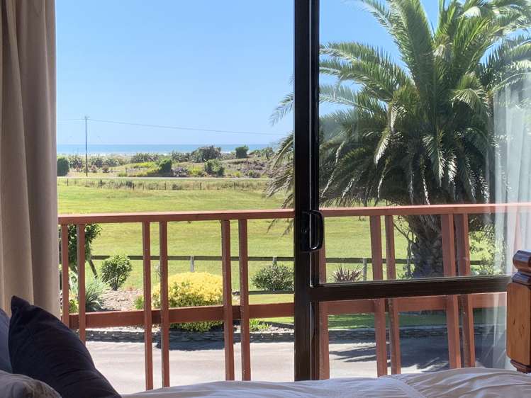 22 Takutai Road Ruatapu_11