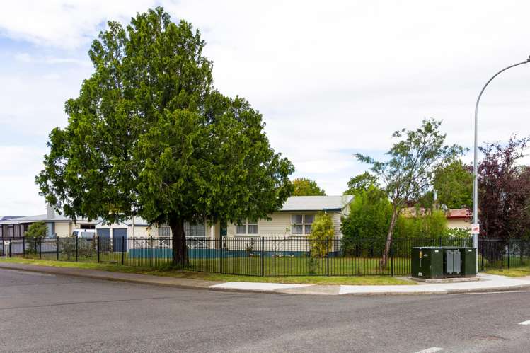 61 Whitby Crescent Flaxmere_17