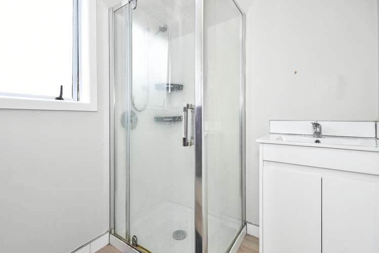 12 Valder Avenue Otara_9