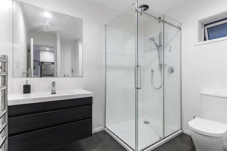 5/92 Aranui Road Mount Wellington_12