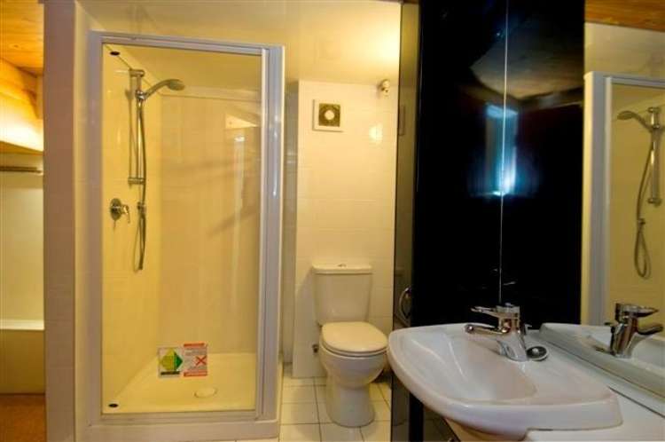 4g/2 Queen Street Auckland Central_4