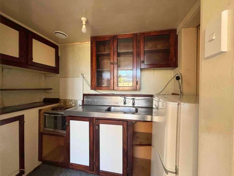 2/105 Grace Street Appleby_3