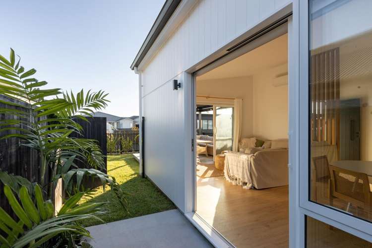 2 Julie Lane Papamoa_14