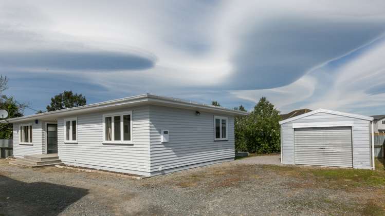 812 Oliphant Road Raureka_13