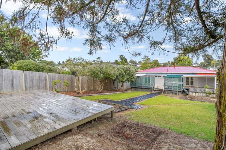 44 Kamara Road Glen Eden_0