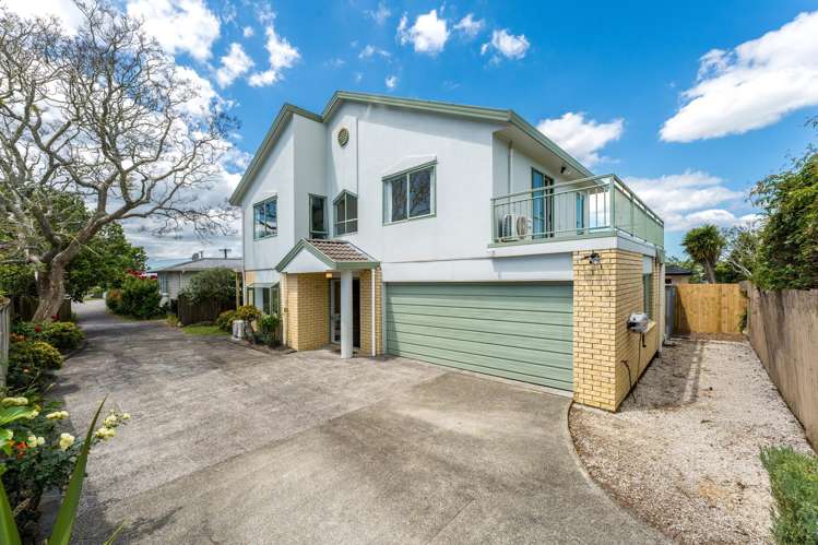 33 Woodford Avenue Henderson_39