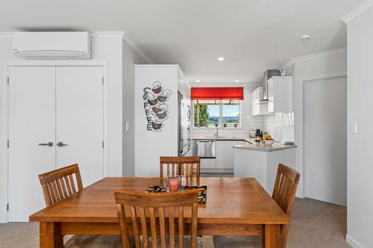 18/4 Greystone Place Omokoroa_3