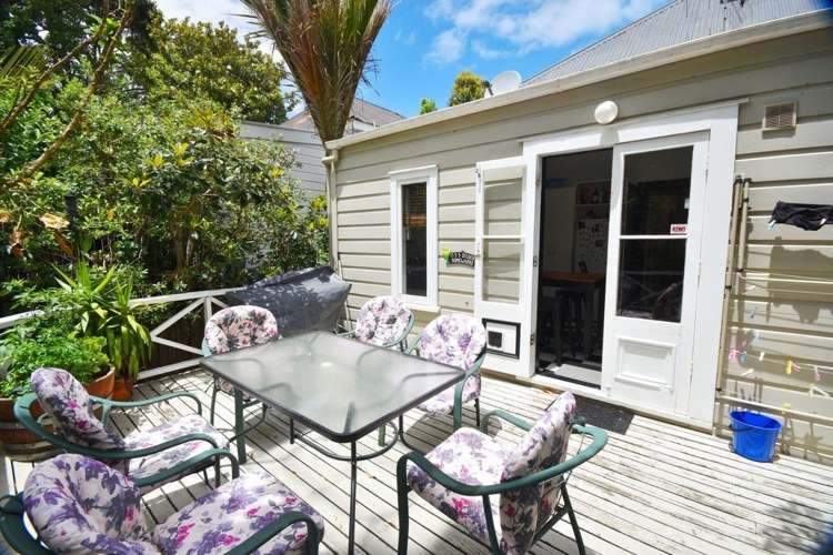 8/4 Niger Street Grey Lynn_1