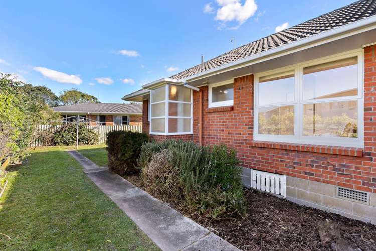 1&2/34 Evelyn Place Hillcrest_25