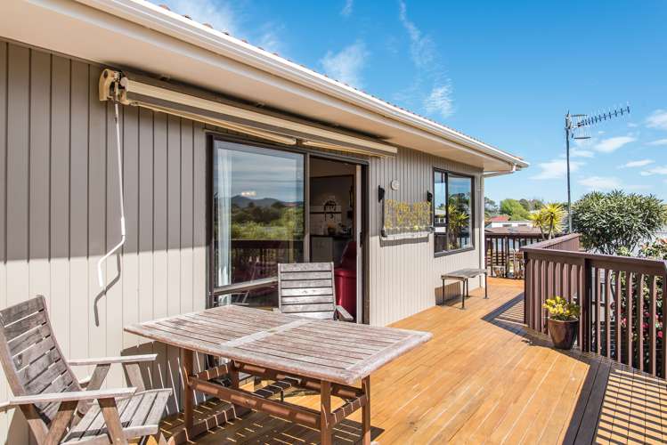 16 Nugget Grove Raumati Beach_17