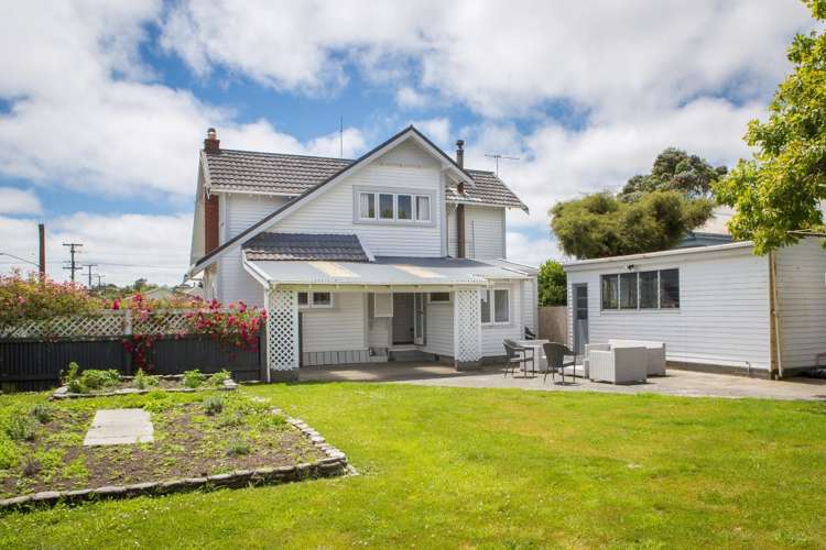 221 Hampden Street Hokitika_17