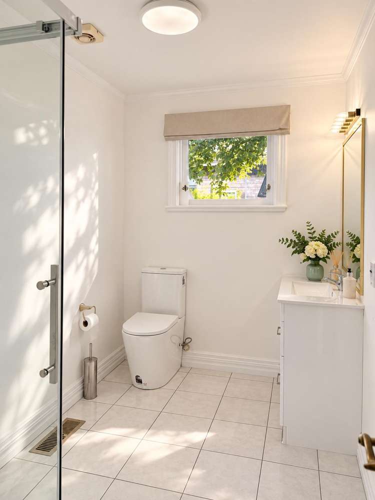 1/127 Woburn Road Woburn_20
