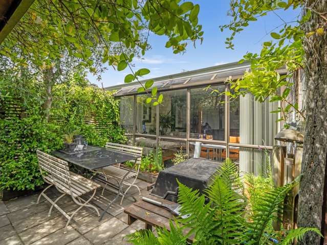 2/56 Aorangi Road Bryndwr_4