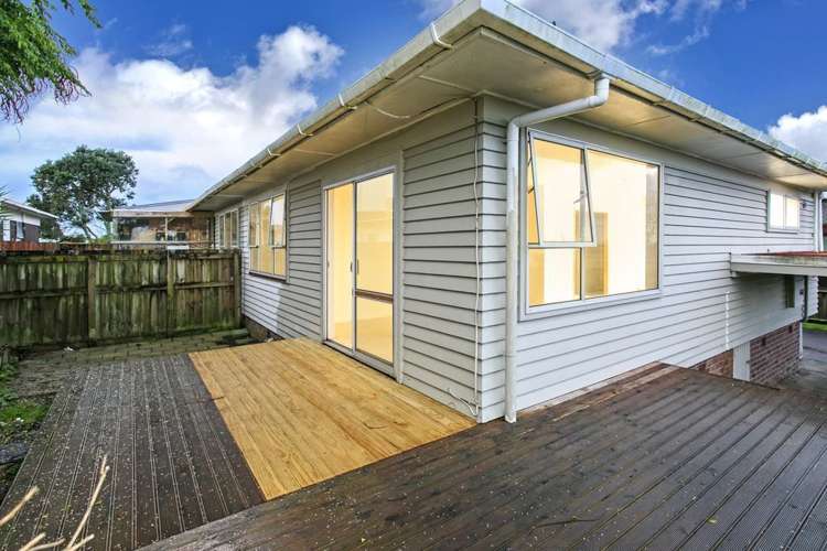 1/96 Chivalry Road Glenfield_11