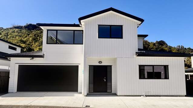 Brand New, Dual Kitchens, Ready Now