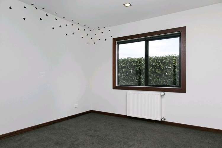 7 Coprosma Crescent Waipahihi_13