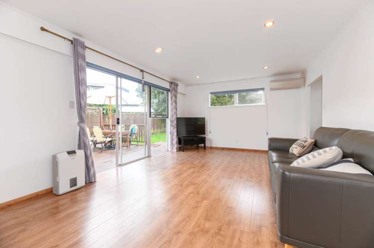 2/28 Powrie Street Glenfield_15