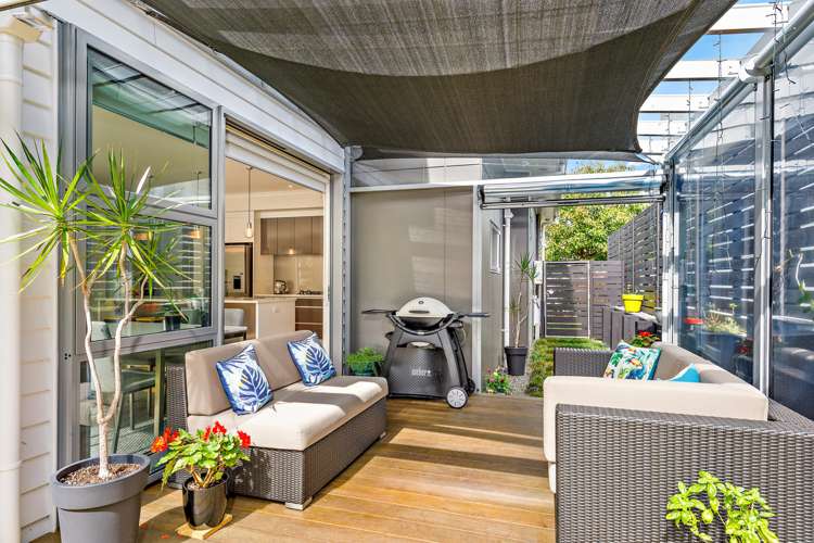 7 Tuangi Street Long Bay_9