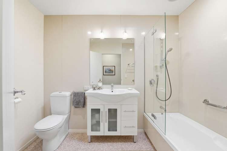 5B Putiki Drive Durie Hill_15