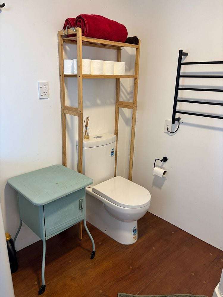 5 Surrey Road Richmond_19