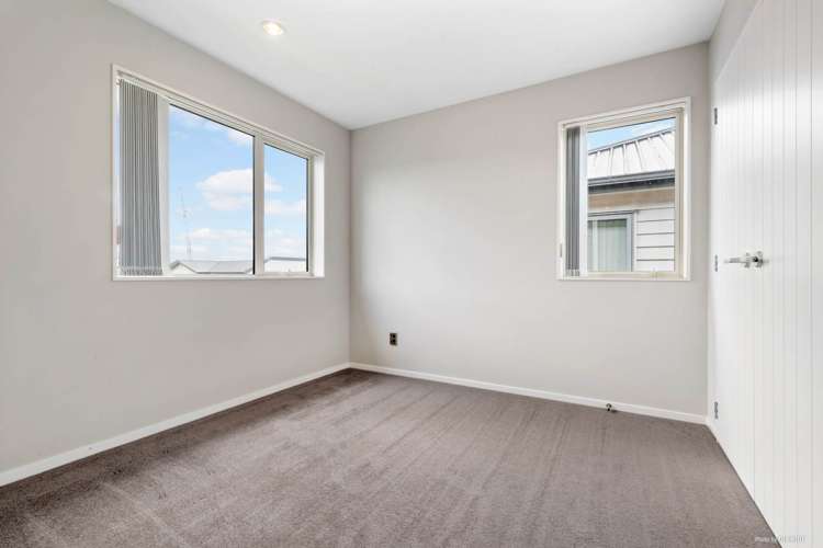 34 Pencaitland Drive Flat Bush_10