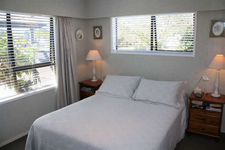 24 Dunlop Drive Pauanui_5