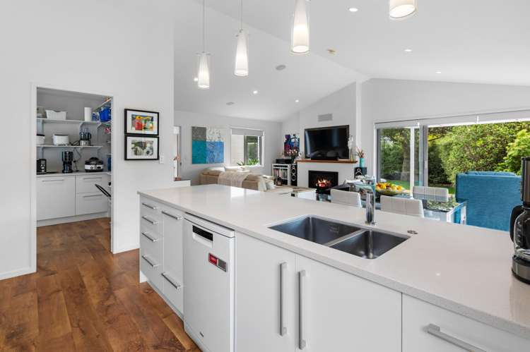 23 Day Place Springfield_12