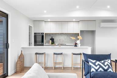 1 Corfu Crescent_1