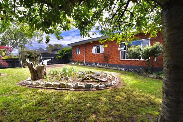 8 Reading Street Greytown_1