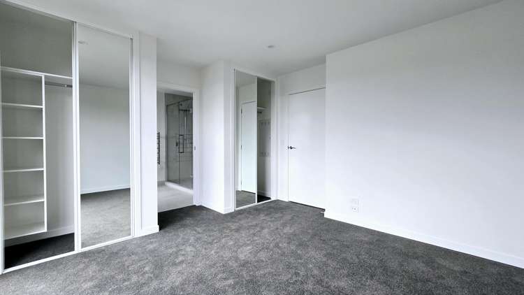 7/36 Henry Tayler Rise Milldale_8