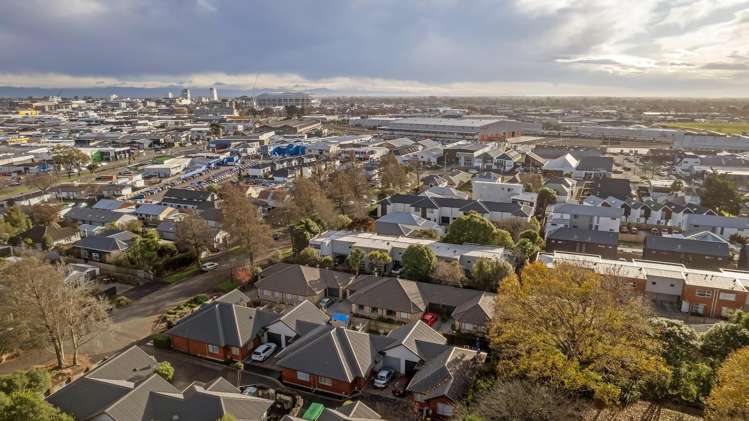 16c Defoe Place Waltham_19