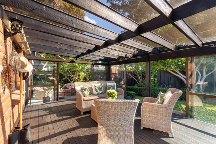 11 Johnswood Grove Clouston Park_25