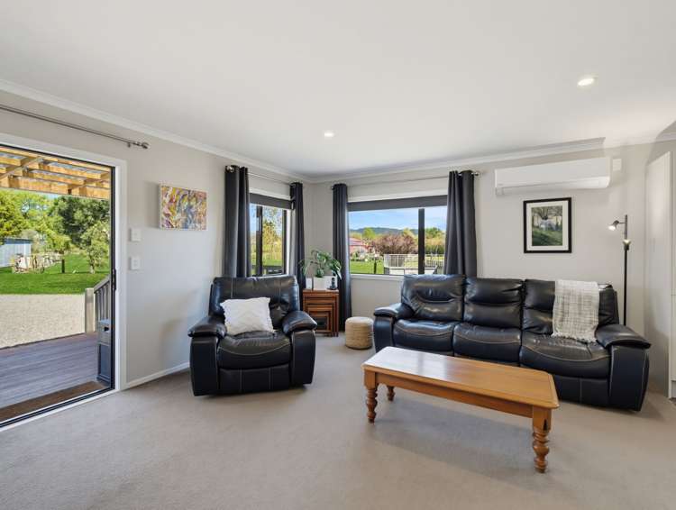 143 Elsthorpe Road Otane_5