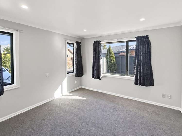 96 Charles Street 11353_11