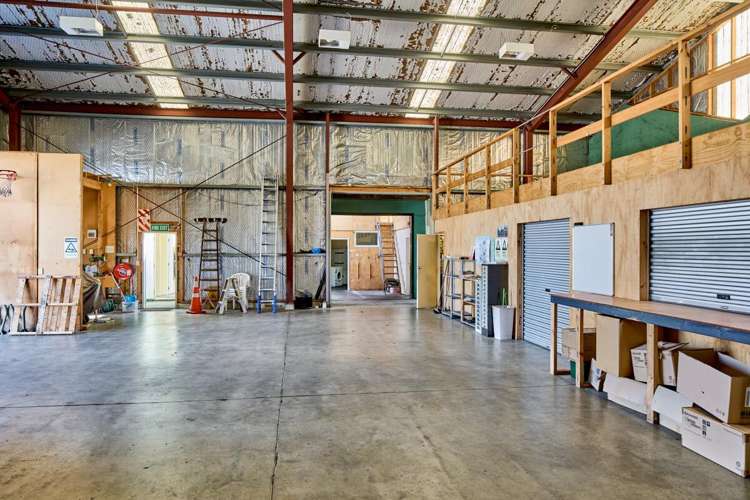 222 Cambridge Terrace Naenae_12