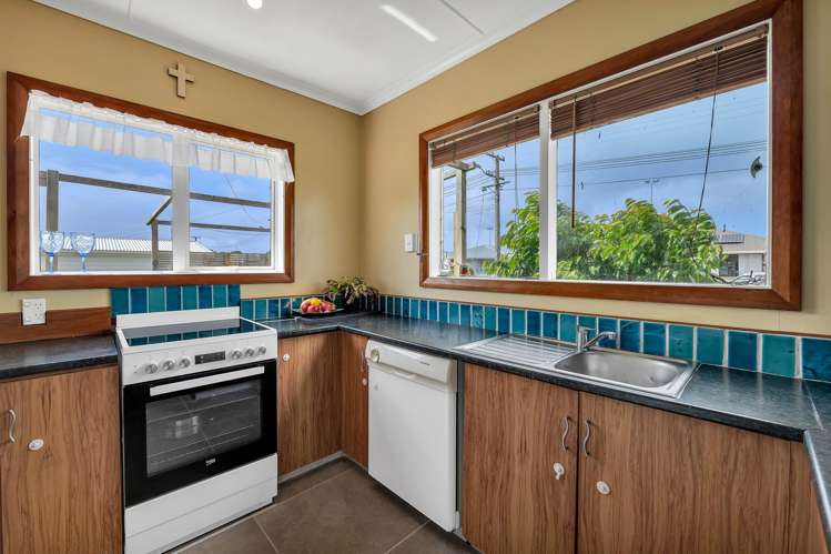 2 Bone Crescent Hawera_2