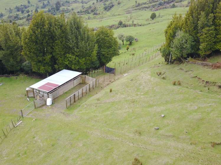 Mangakahu Valley Road Waimiha-Ongarue_12